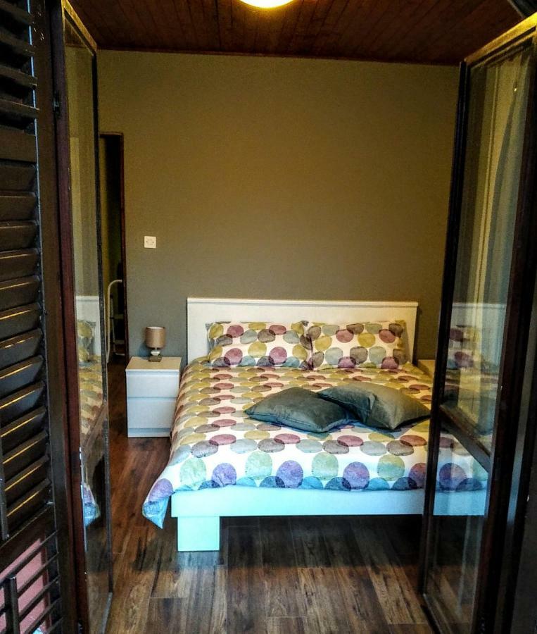דירות פורץ Apartman Maslina מראה חיצוני תמונה