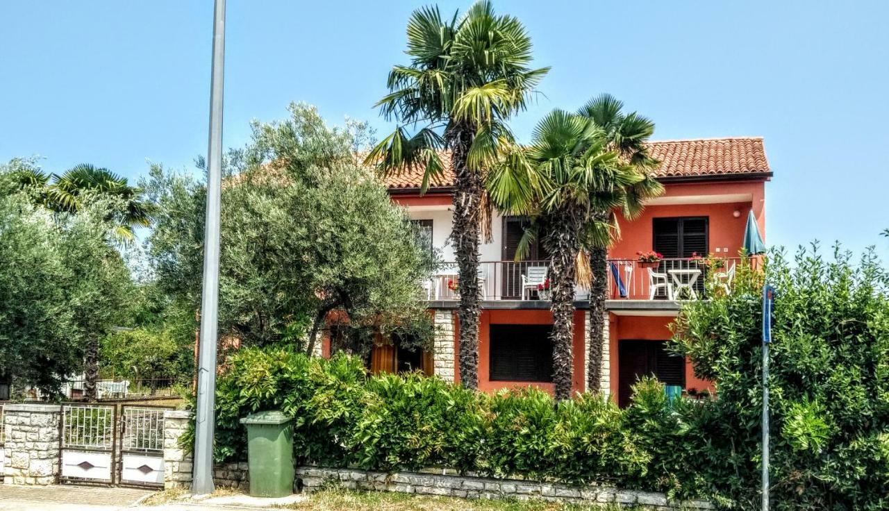 פורץ Apartman Maslina מראה חיצוני תמונה